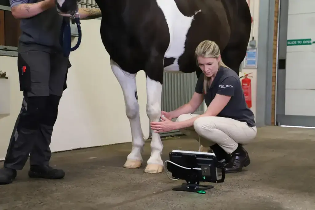 ExaPad-Micro-In-use-006_1000